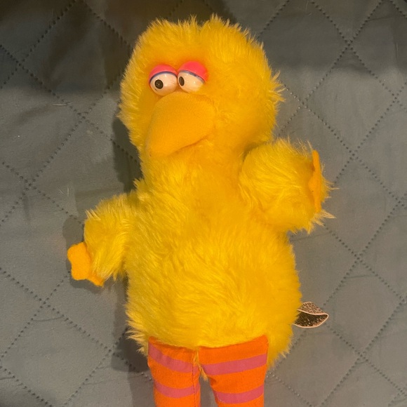 Big Bird YELLOW  Plush vintage 1983 applause  9" sesame street - Picture 1 of 13